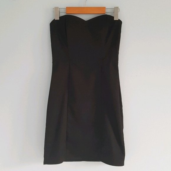 H&M sweetheart strapless LBD removable waist tie - Picture 5 of 11